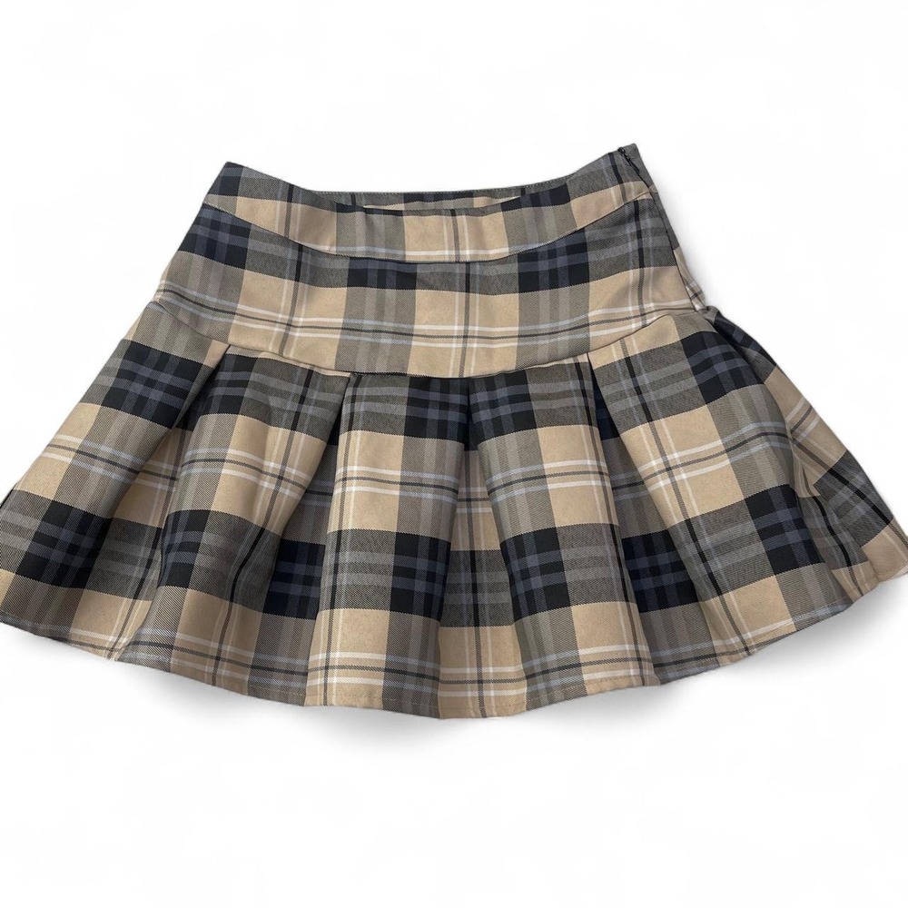 Hesperus black and grey plaid mini skirt preppy